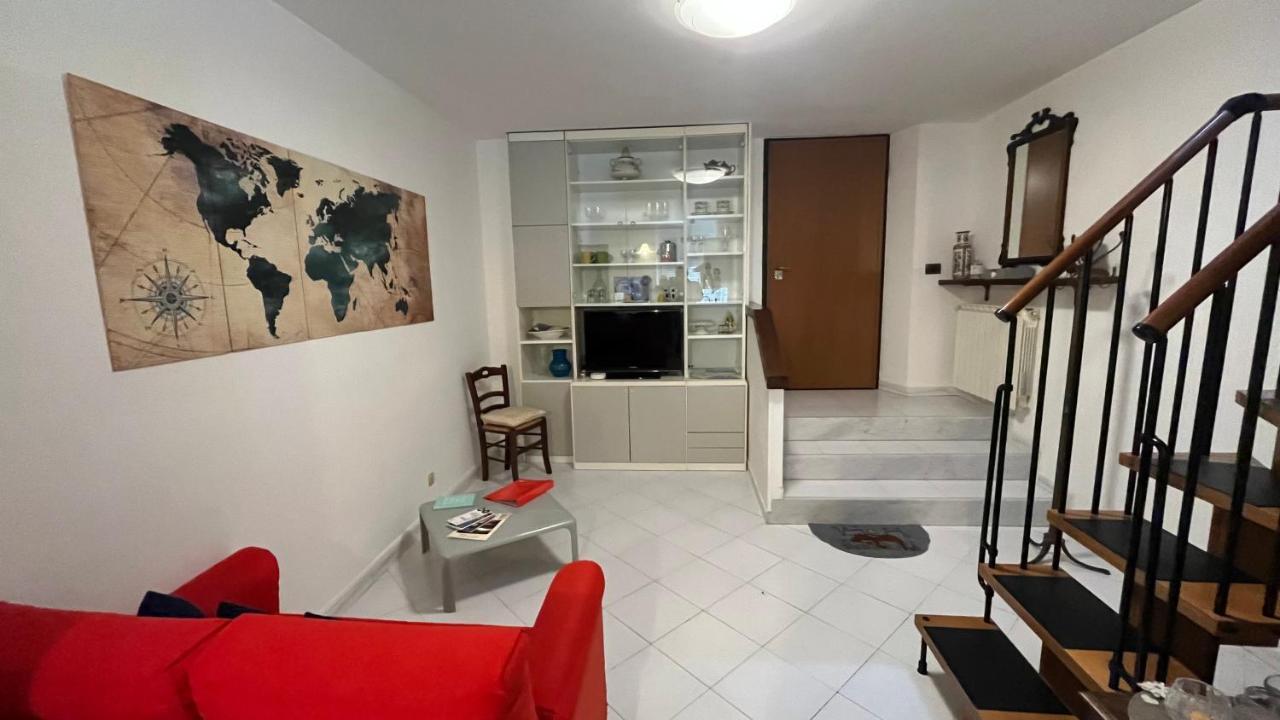 Ferienwohnung Casa Elena La Spezia Exterior foto